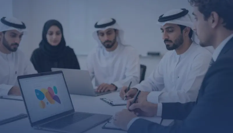 دورة ممارسة البيع المتمحور حول العميل ودعم القرار