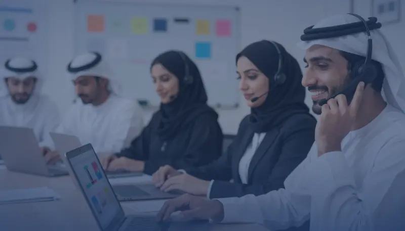 دورة المبيعات الهاتفية الاستشارية وإشراك العملاء